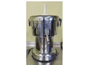Cedilica sokova za centrifugalno ceđenje Linea Cucina A2000 - slika 3