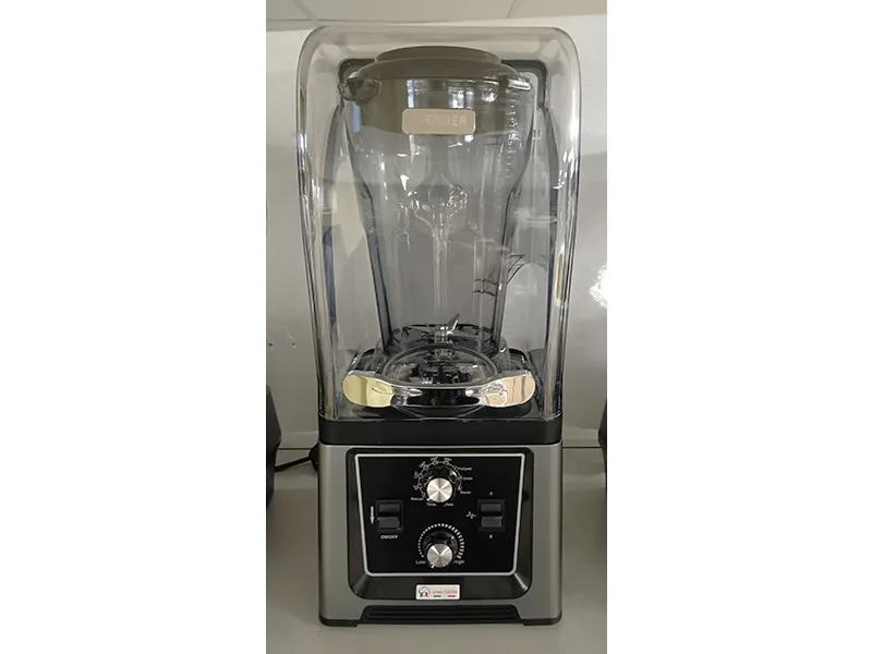 Blender sa poklopcem Linea Cucina BL8002-4,5l